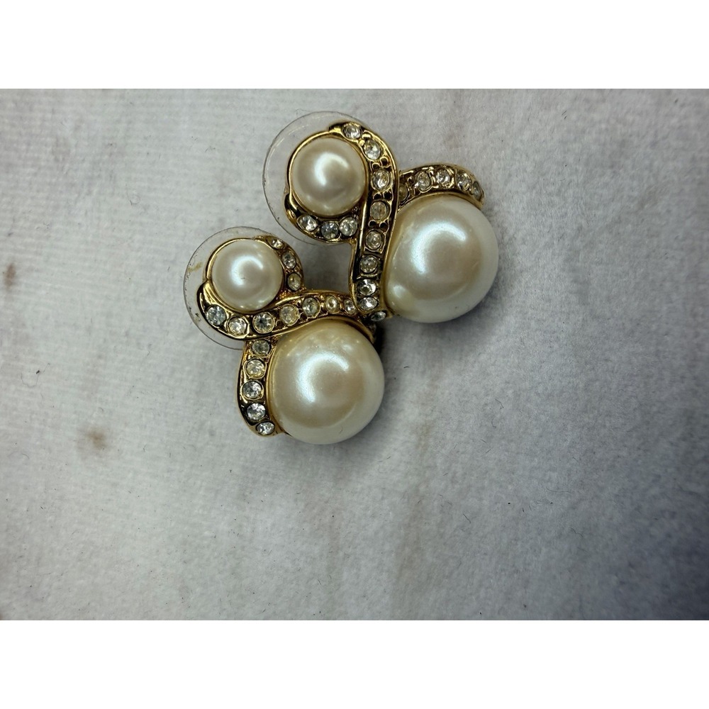 Vintage Gold Tone Faux Pearl Rhinestone Swirl Statement Stud Earrings Elegant - Picture 3 of 4